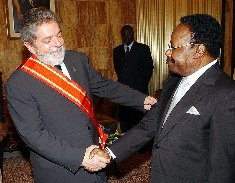 File:LuladaSilvaeOmarBongo.JPG