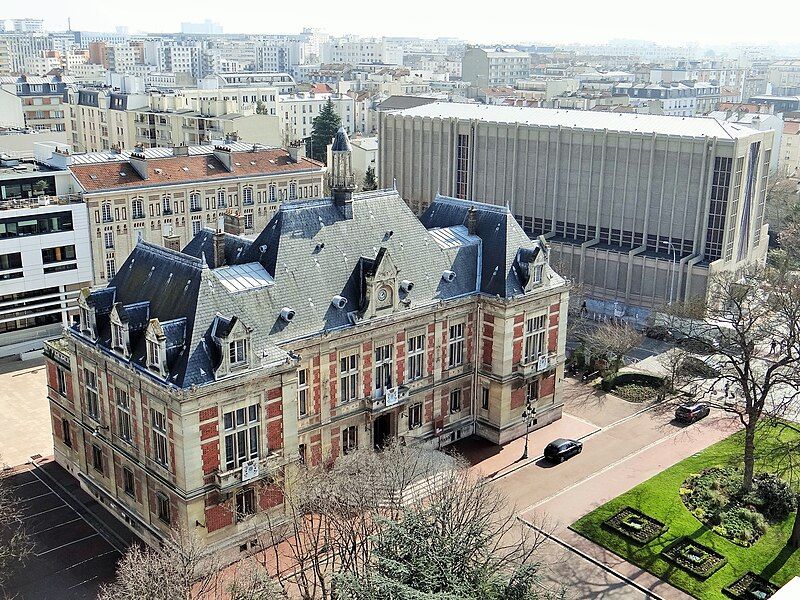 File:Mairie Montrouge.JPG