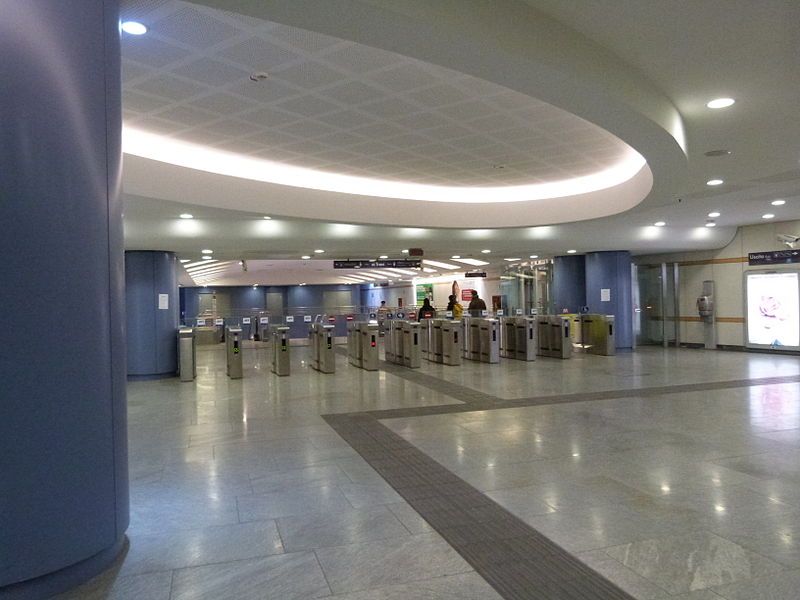 File:MetroTorinoSpezia.JPG