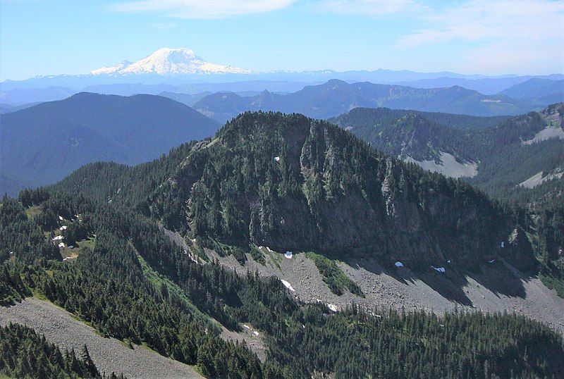 File:Abiel Peak.jpg