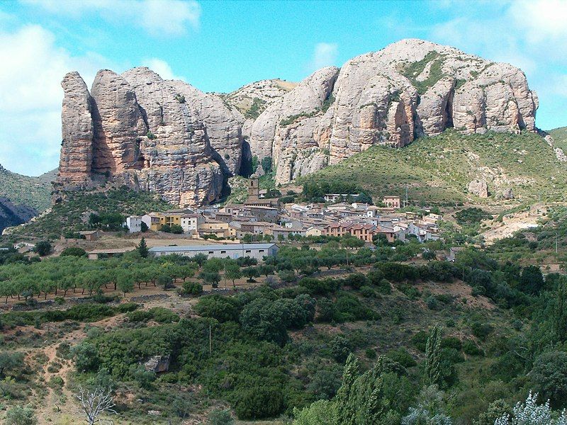 File:Agüero, Uesca, Aragón.jpg