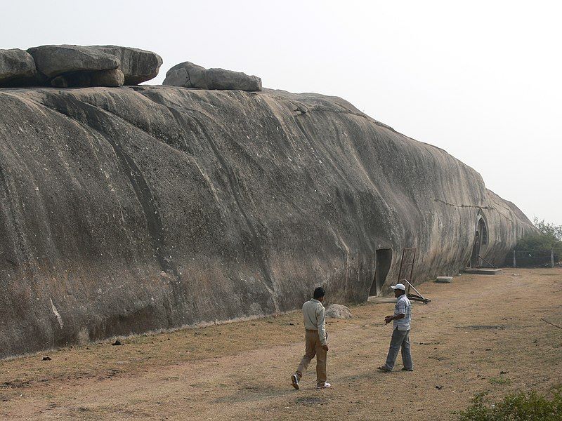 File:Barabar Caves 1.JPG