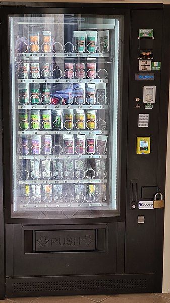 File:CBD-Vending-Machine.jpg