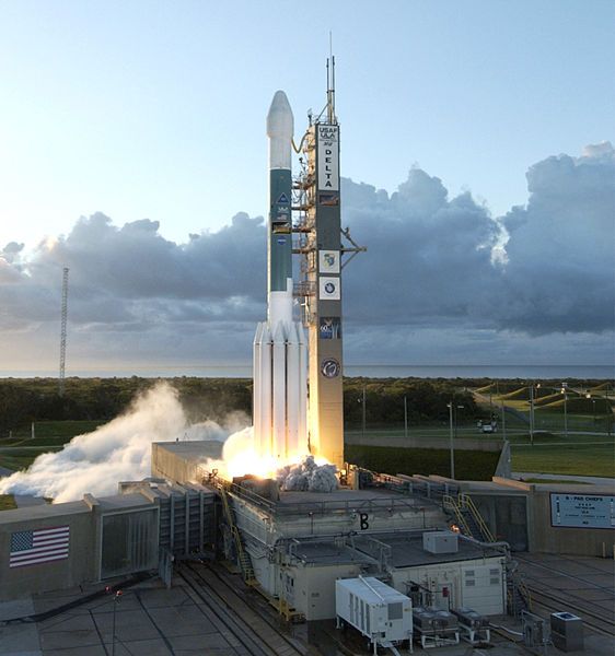 File:Dawn launch.jpg