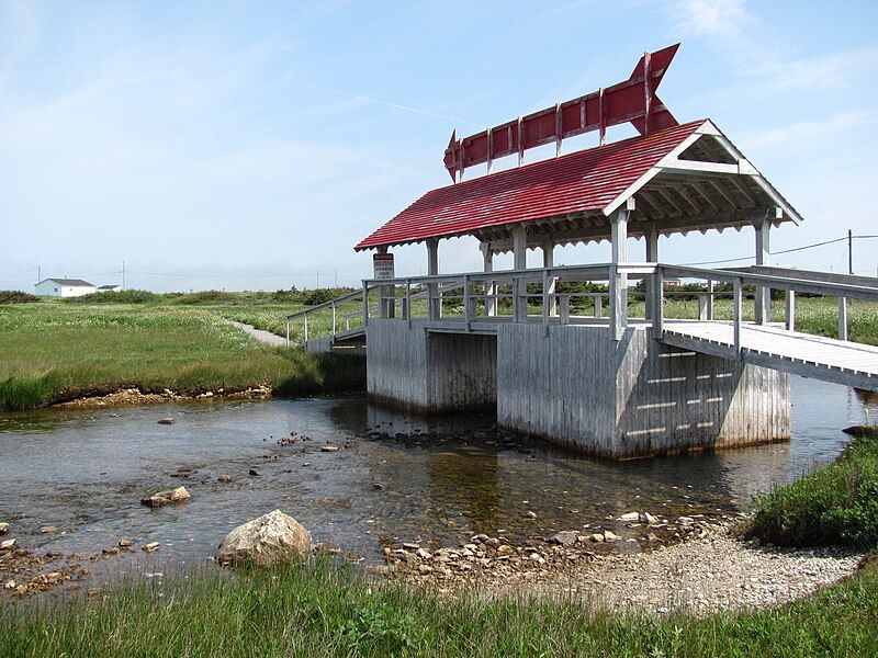 File:Flower'sCoveBridge.jpg