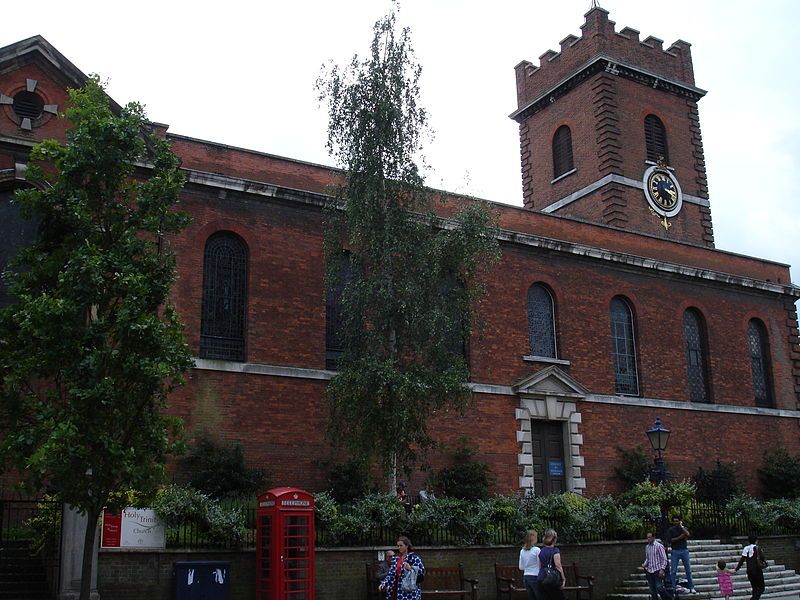 File:HolyTrinityGuildford.jpg