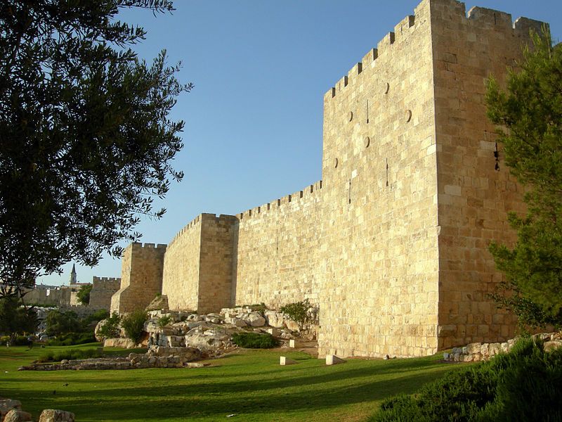 File:Jerusalem Walls Golden.JPG