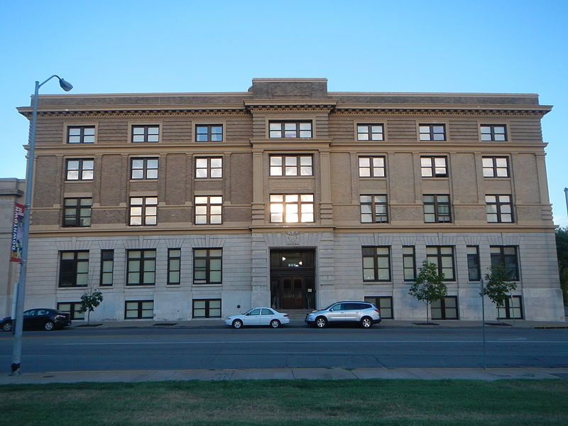 File:Kansas City Hall.JPG