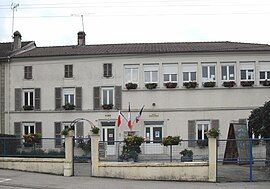 The town hall in Madonne-et-Lamerey