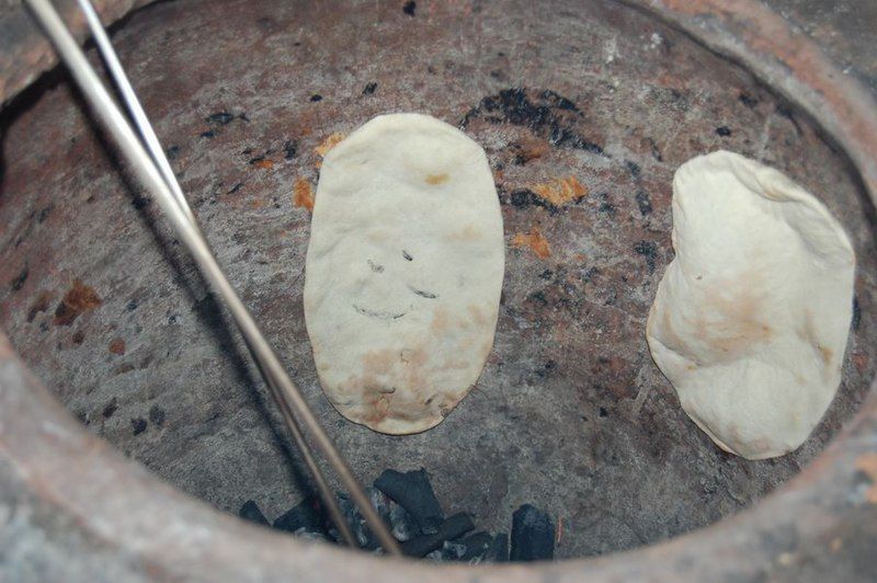 File:Tandoor roti.jpg