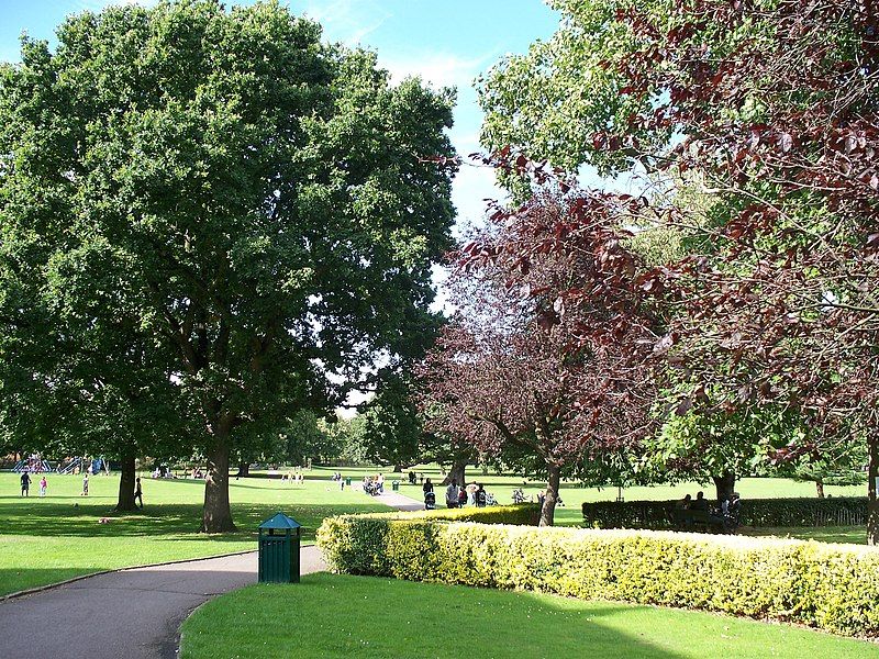 File:Bruce Castle Park.JPG