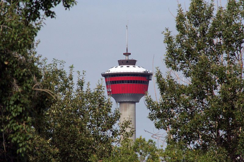 File:Calgary Tower (222091642).jpg