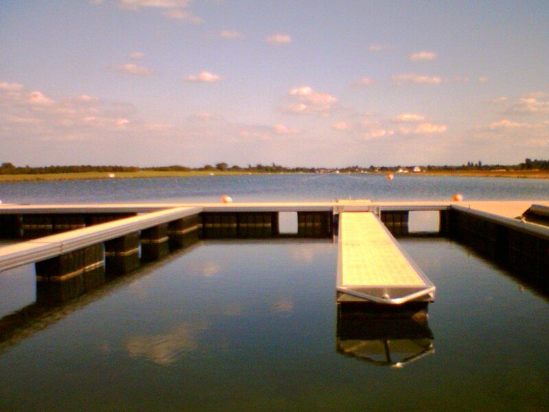 File:Dorneylake.jpg