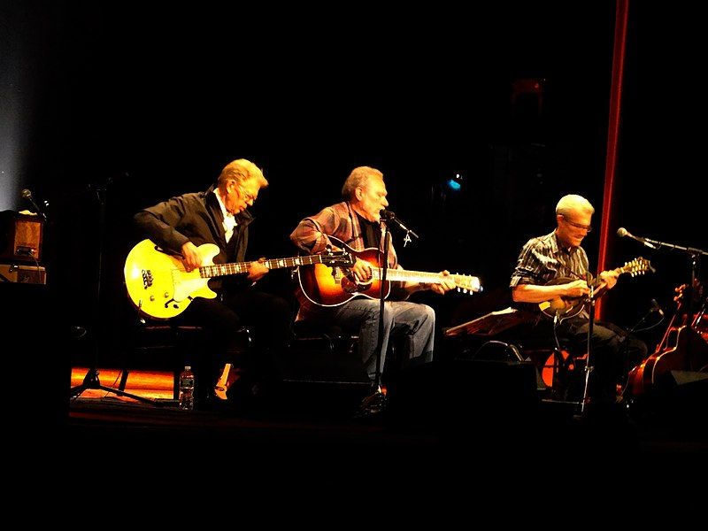 File:Hot Tuna 2013.jpg