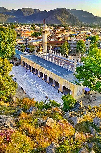 File:Ilyasi Mosque-01.jpg