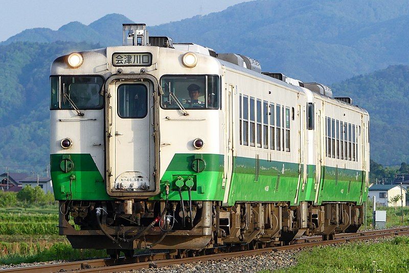 File:Kiha40-500 Tadami-line.jpg