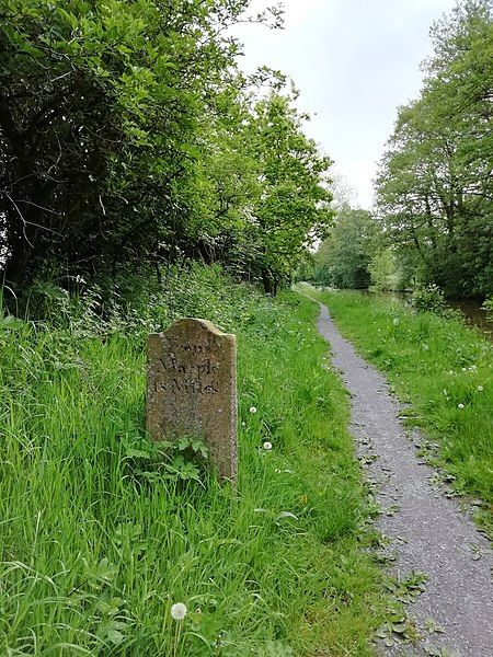 File:Macclesfield Canal Milestone.jpg