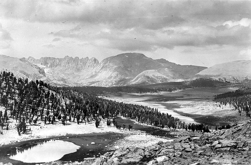 File:MtLeConte1935.jpg