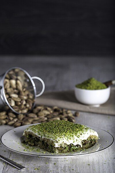 File:Pistachio Kadayif (Unsplash).jpg