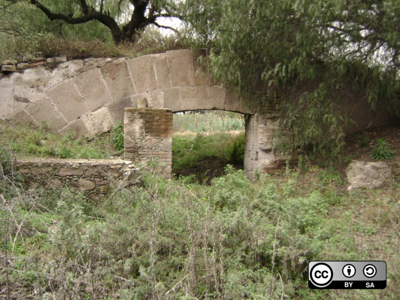 File:Puente-d-piedra-san-nicolas.png