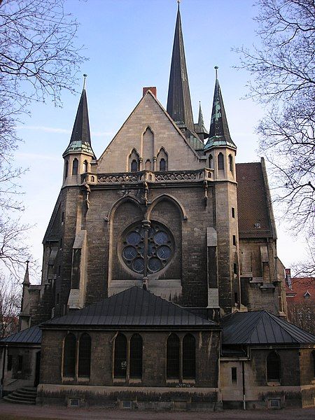 File:Südseite Thomaskirche Erfurt.JPG