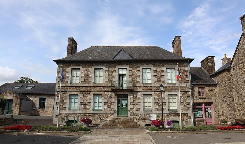 File:Saint-Ouen-La-Rouërie (35) Mairie.jpg