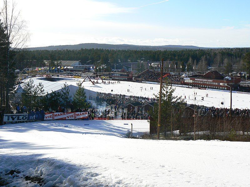 File:Skidstadionlugnet1.JPG