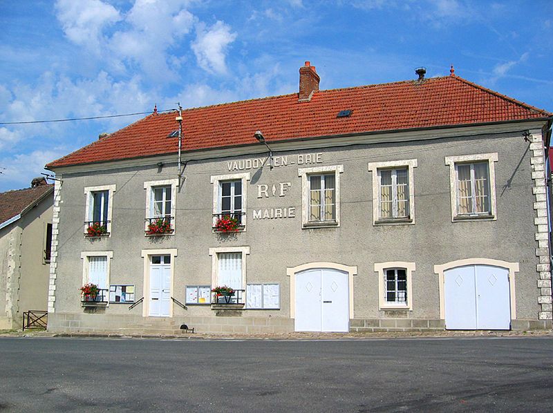 File:Vaudoy-en-Brie Mairie.jpg