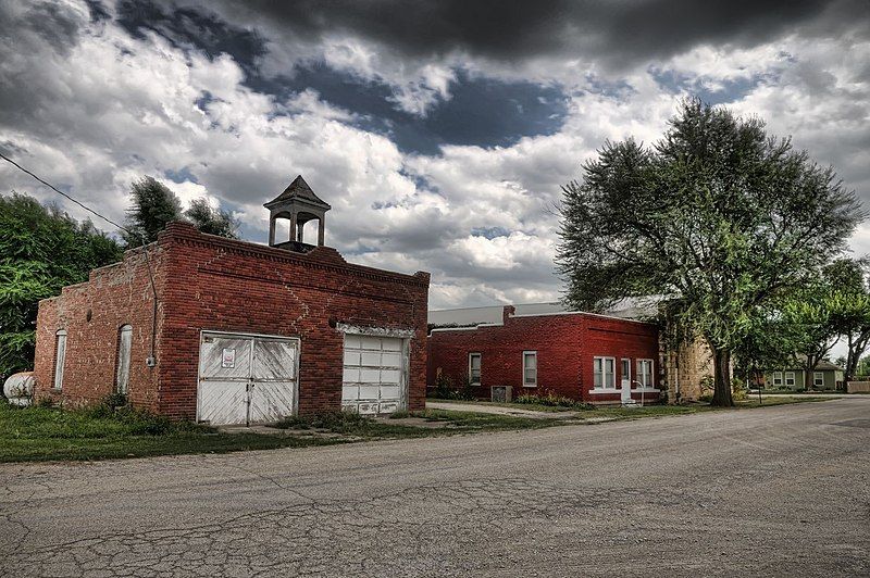 File:Woodbine Kansas 8-20-2010.jpg