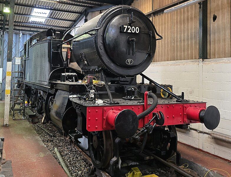 File:7200 GWR 2-8-2T.jpg