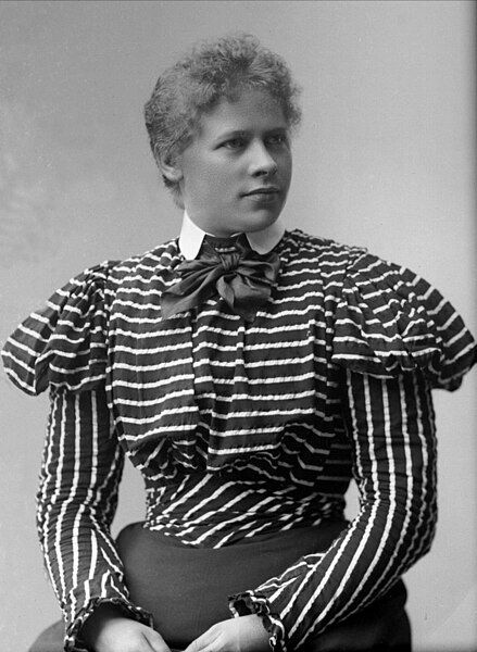 File:Amalie Andersen.jpg