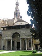 This Renaissance building by Brunelleschi predates John Wastell's building by nearly a century. Early 1400s. (The spire doesn't belong to this building)