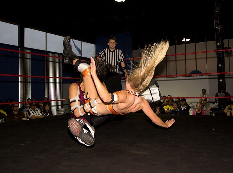 File:Kraven powerbomb.jpg