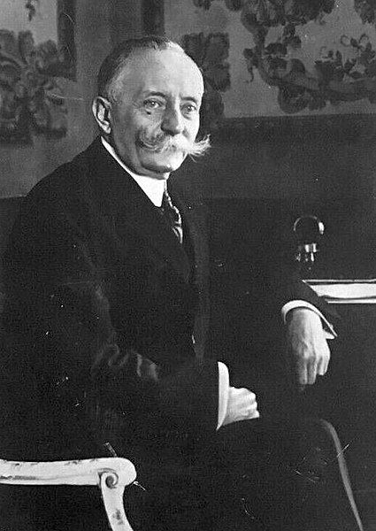 File:Luigi Facta 1922.jpg