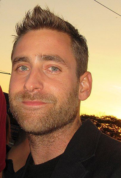 File:Oliver Jackson-Cohen (30583943977).jpg