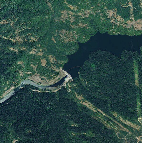 File:Pit7dam.jpg