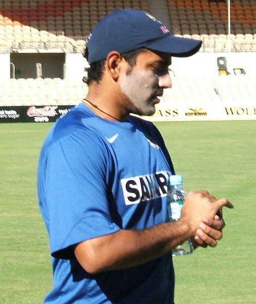 File:Robin Uthappa 2.jpg