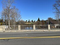 Highway 352, reinforced concrete girder bridge P01548 (1950), Batiscan River at the mouth of the Pierre-Paul River