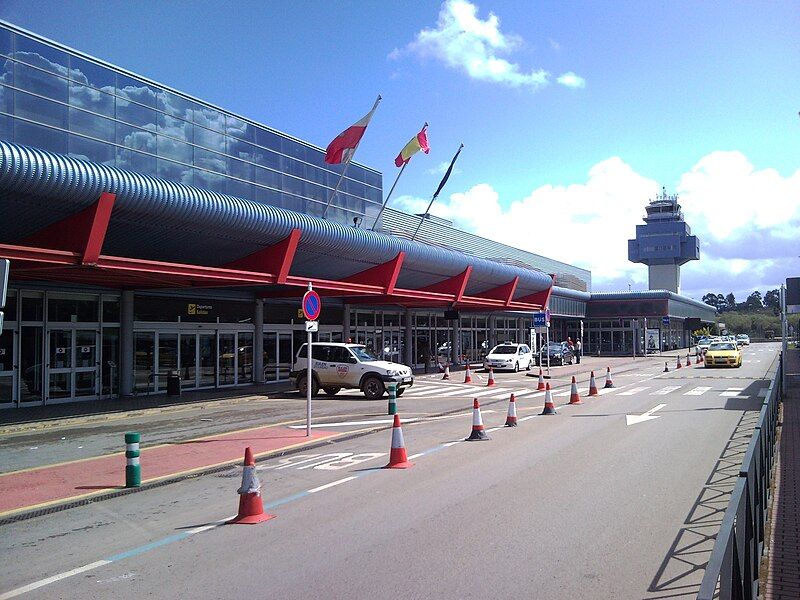 File:Santander Airport.jpg