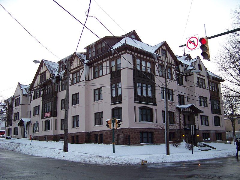 File:Sherbrook Apts.jpg