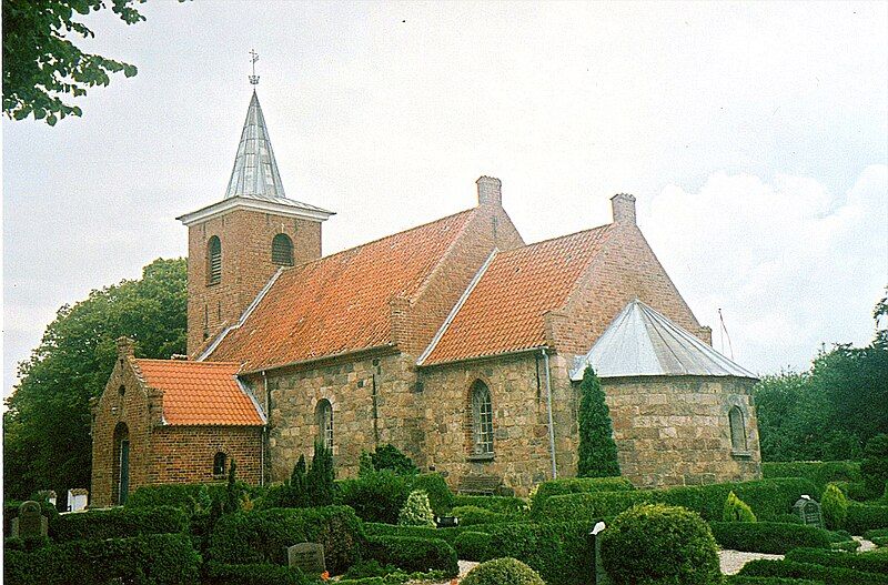 File:TjaerebyKirke.jpg