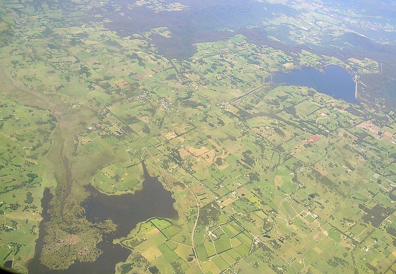 File:Wingecarribee Swamp FitzroyFalls.jpg