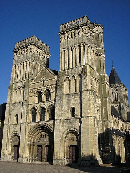 File:Abbaye aux-dames caen.jpg