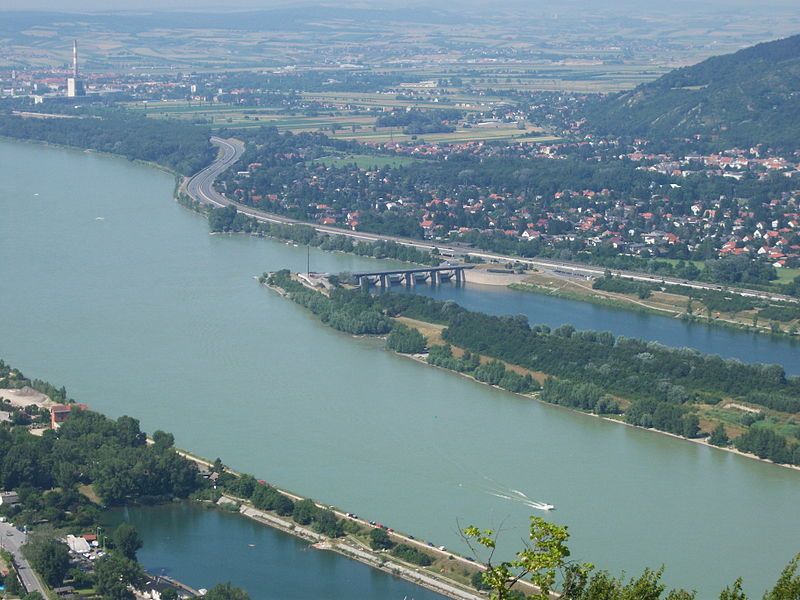 File:Anfang Donauinsel.JPG