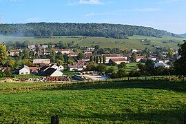 A general view of Aubigny-lès-Sombernon