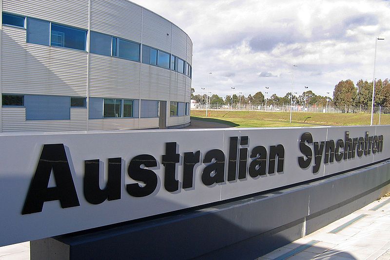 File:Aust.-Synchrotron-outside,-14.06.2007.jpg