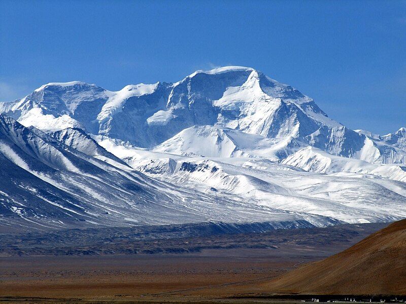 File:Cho Oyu.jpg