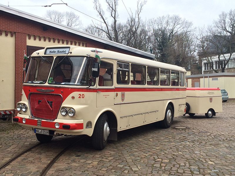 File:Ikarus 630 HAVAG.jpeg