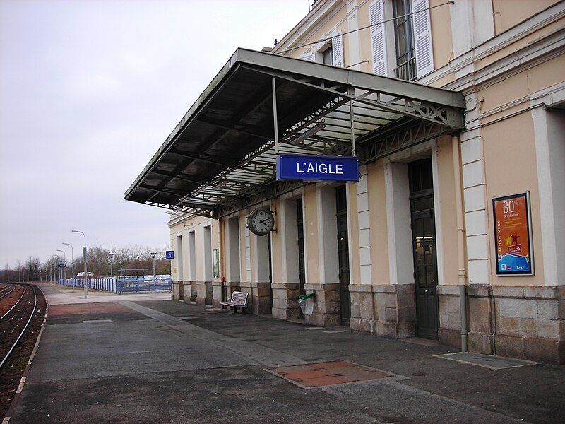 File:L'aigle gare 4.JPG