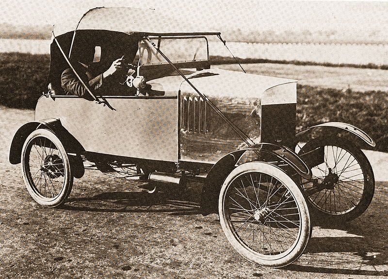 File:MHV Grahame-White 1920.jpg